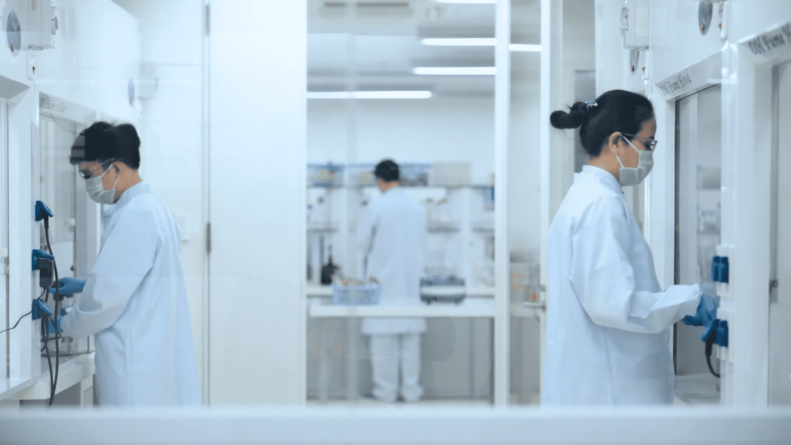 Việc sử dụng nguyên liệu và phụ gia tại Acecook Việt Nam được quản lý theo các yêu cầu chất lượng và quy định áp dụng đối với sản phẩm